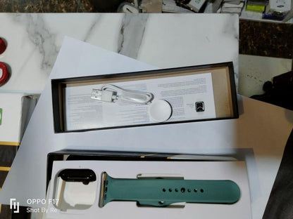 7 Max Smart Watch Bluetooth 5 Fast Charge Multicolor