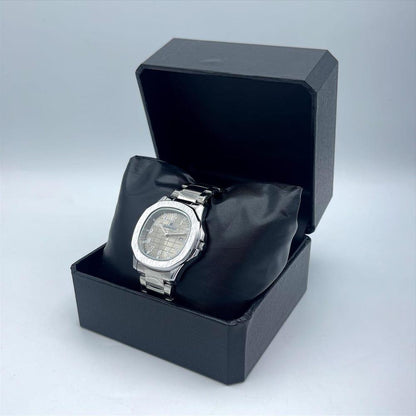 Men's Stainless Steel Analogue Watch with Date Display