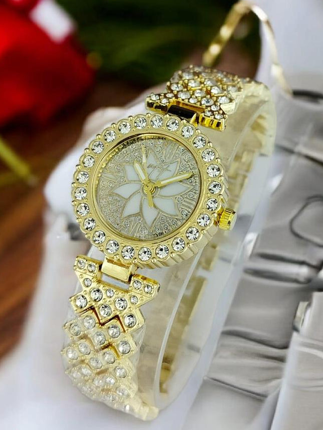 Women Golden Beads Chain Strap Watch Stainless Steel Round Dial