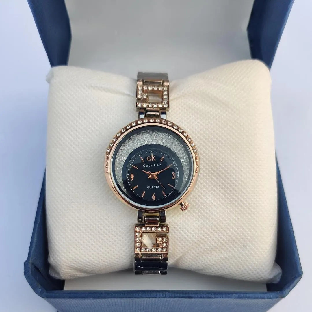 Women Quartz Watch with Crystal Bezel and Rose Gold Bracelet