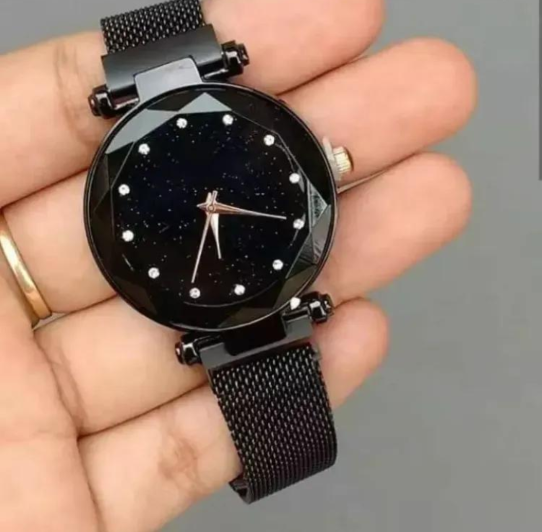 Black Dial Women's Mesh Strap Watch 12-Hour