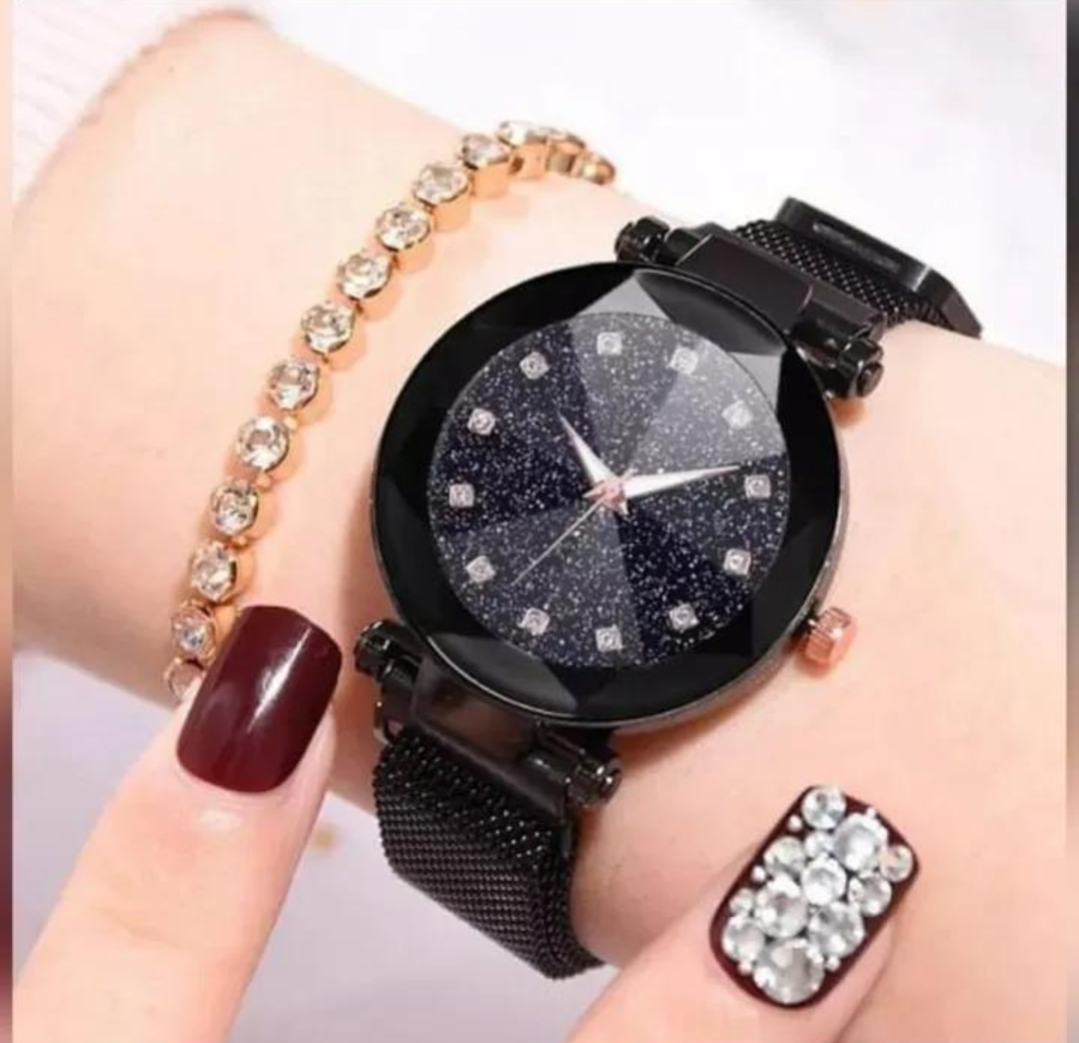 Black Dial Women's Mesh Strap Watch 12-Hour